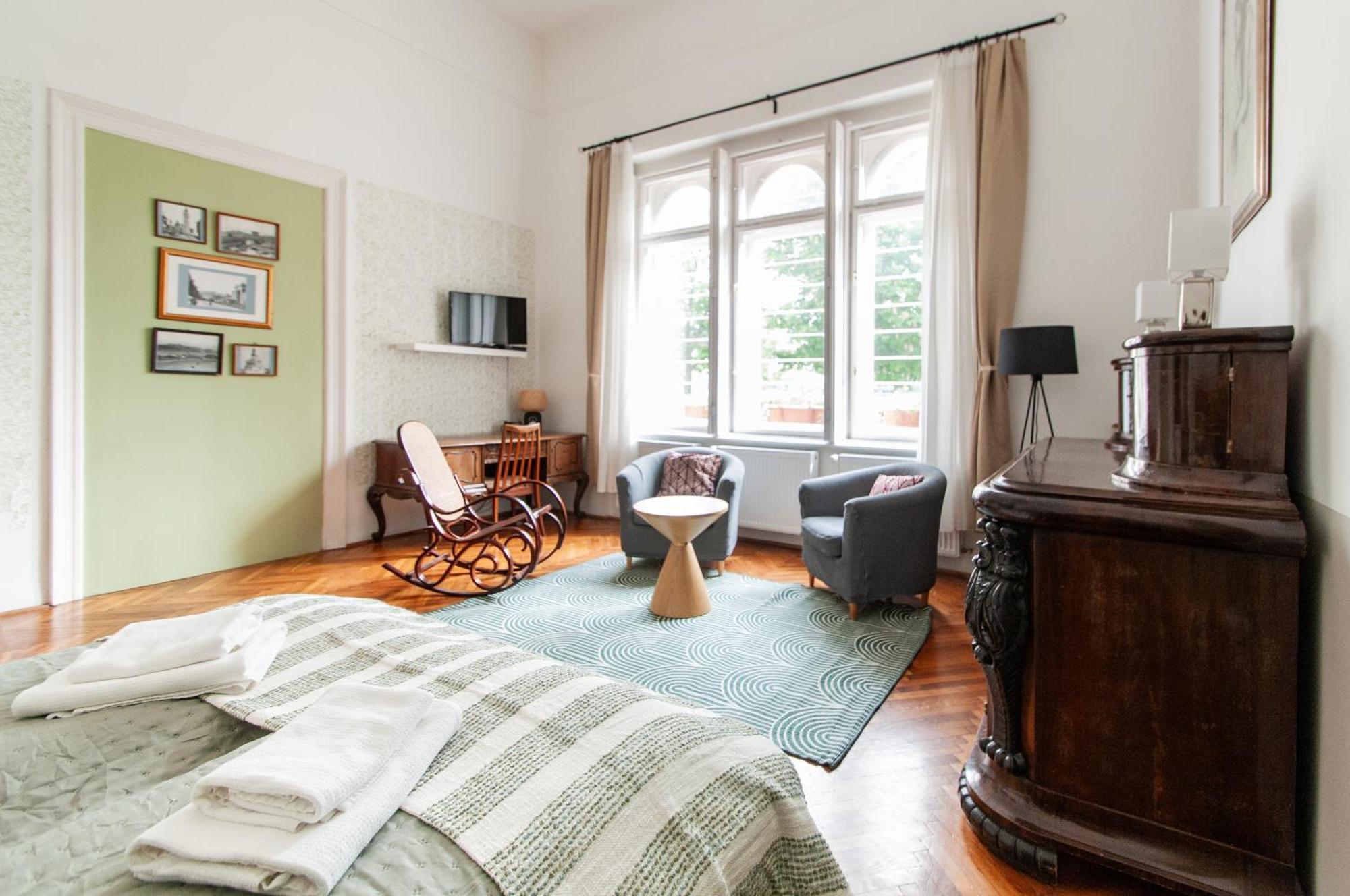 BudaFlats Apartments Budapest Extérieur photo